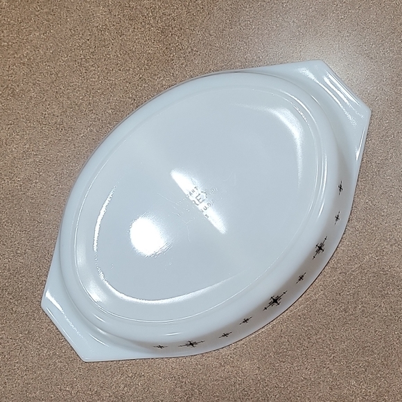 Vintage Pyrex "Compass" Divided Dish!!! - Picture 3 of 16